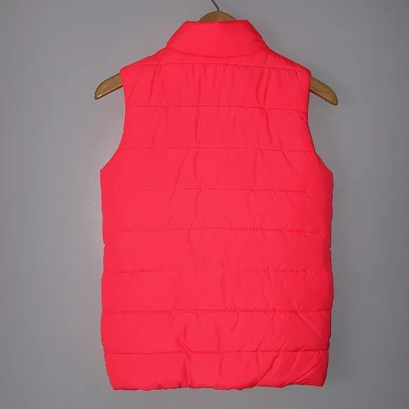 NWT Girls Neon Coral Puma Vest Sz Medium (10/12) - Picture 3 of 8